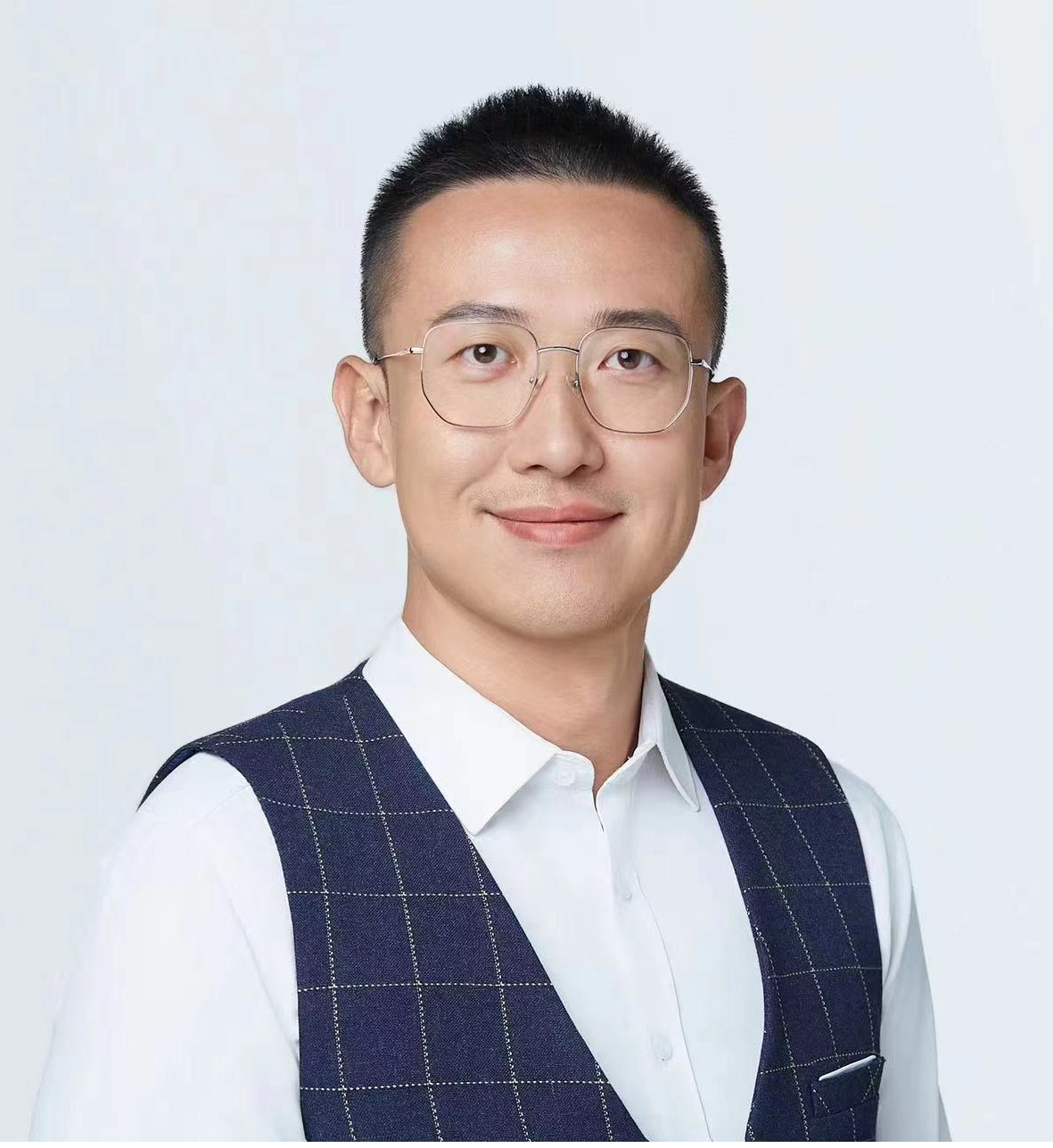 开云在线创新论坛第一千五百八十九讲：机器学习在材料模拟设计中的应用研究