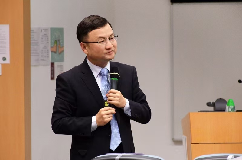  开云在线创新论坛第一千九百三十七讲：分子Borromean环和结节