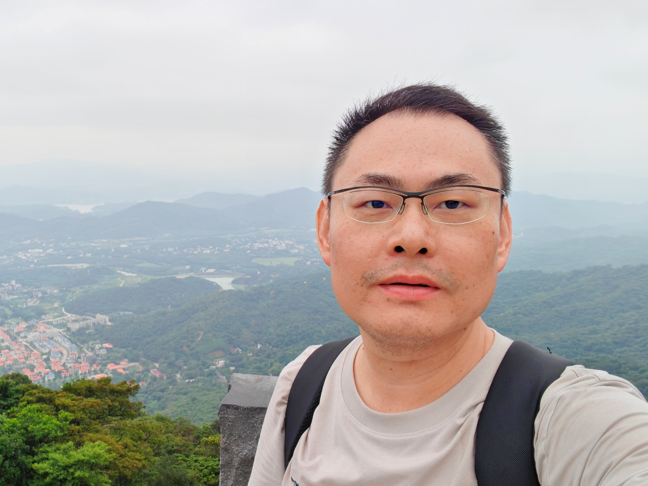 开云在线创新论坛第一千九百四十八讲：Modifying gravity without extra degrees of freedom