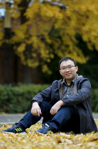 开云在线创新论坛第一千七百九十二讲：全息QCD：从黑洞热力学到QCD物态方程