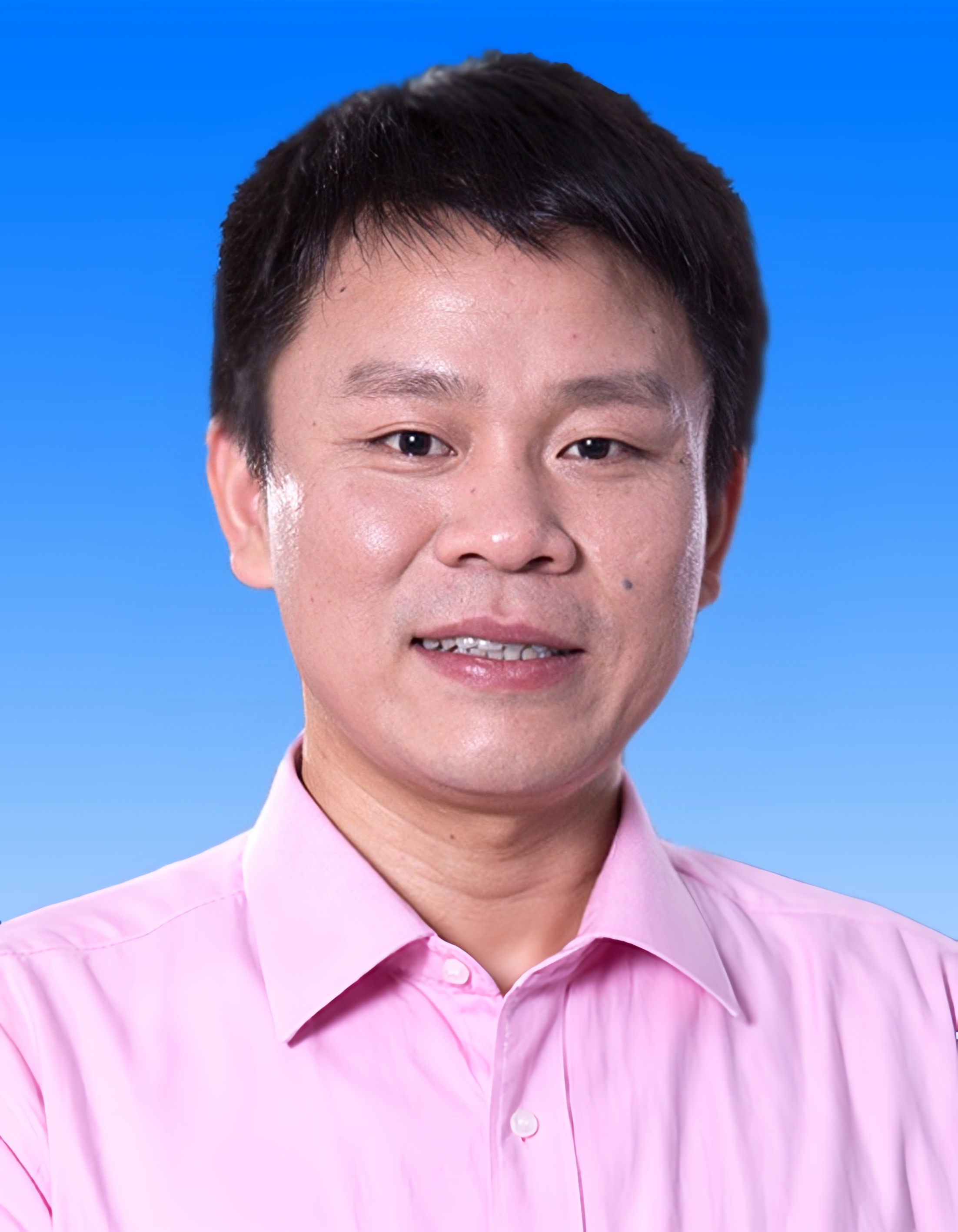 开云在线创新论坛第一千六百零七讲： 低配位低价过渡金属氮杂环卡宾化学